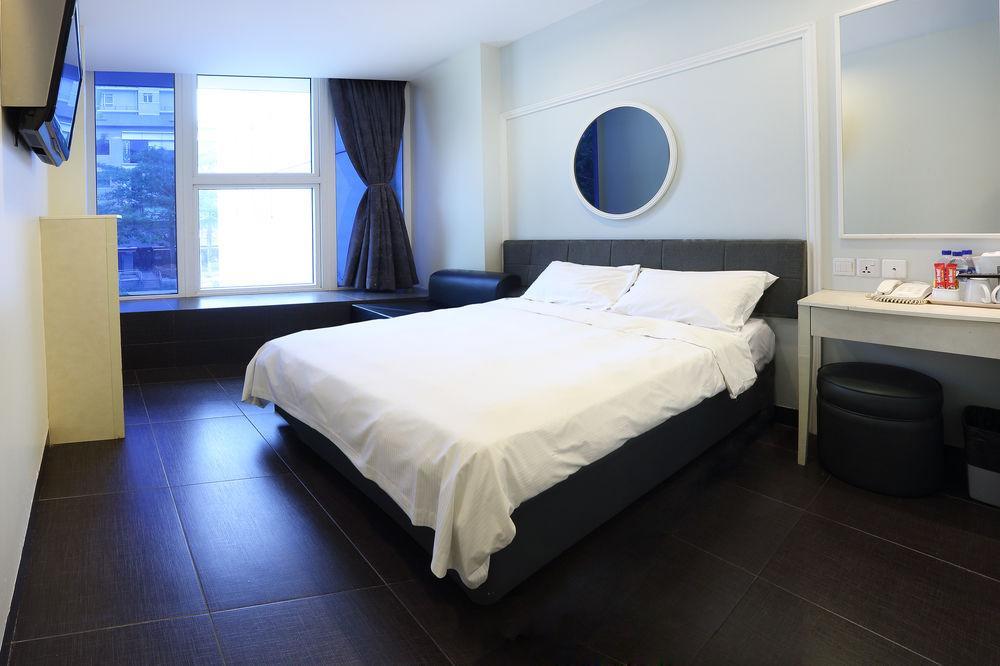 Value Hotel Balestier Singapore Buitenkant foto